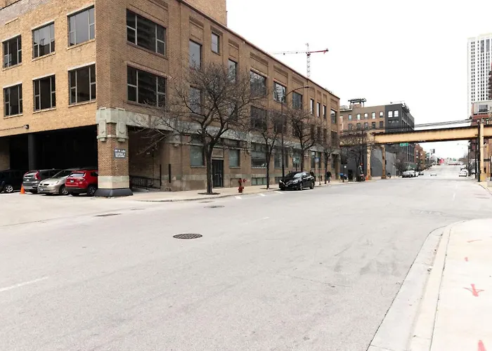 W Loop W Deck Pool Gym 3 Blocks To L Chi-643 * Chicago