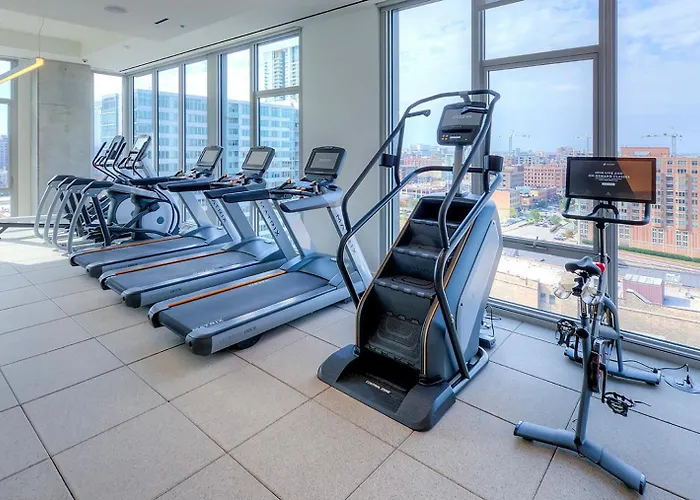 Appartamento W Loop W Deck Pool Gym 3 Blocks To L Chi-643 Chicago